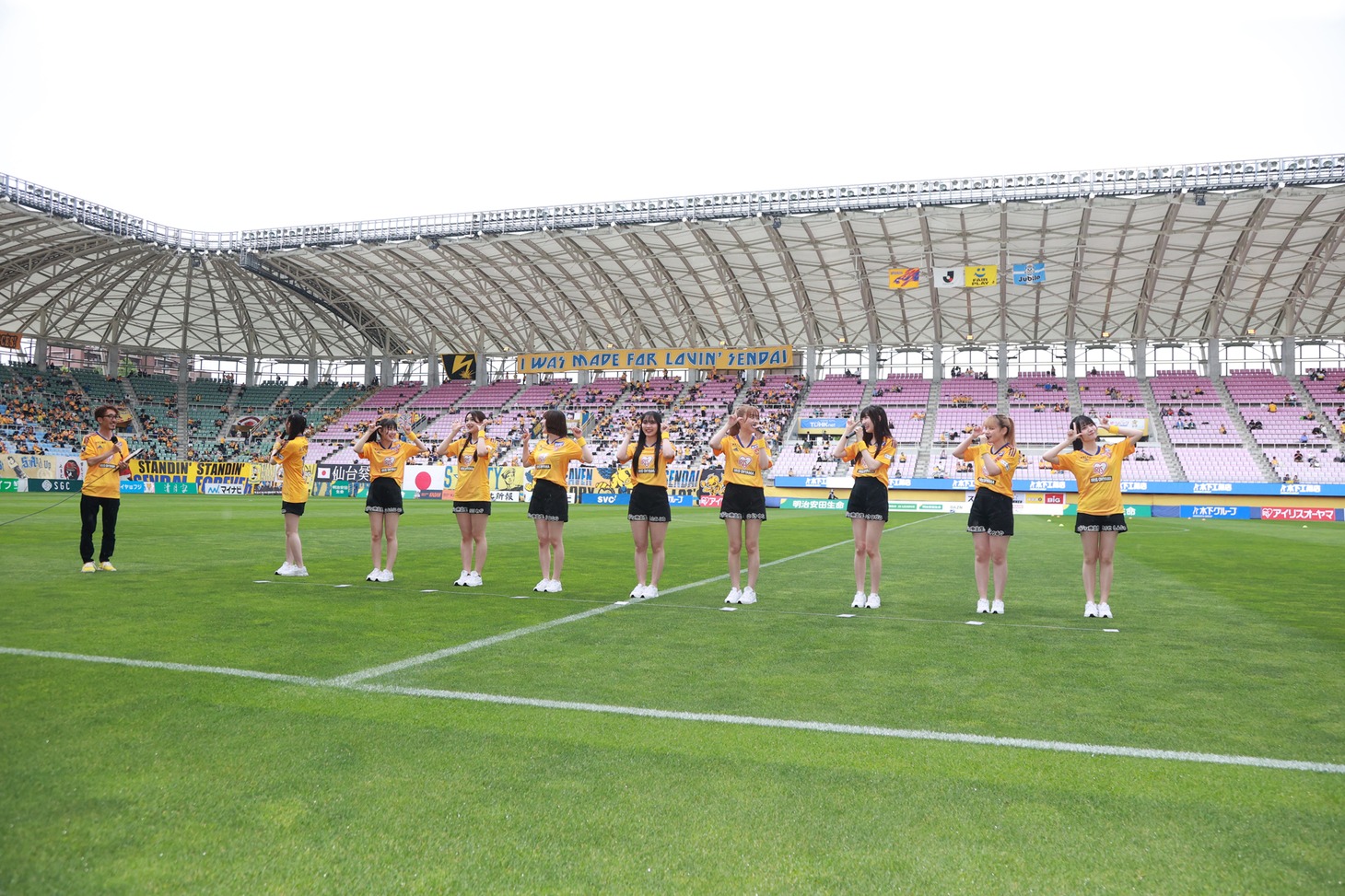 いぎなり東北 (c)VEGALTA SENDAI 産