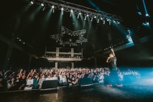 「JJJ “MAKTUB” Release Live」の様子。（撮影：cherry chill will.）