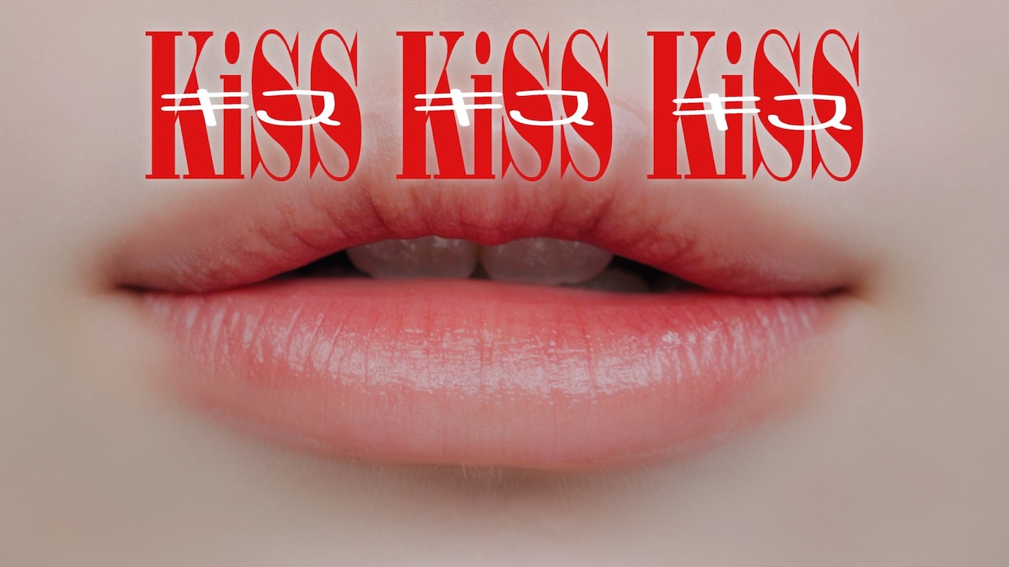 KiSS KiSS「KiSS KiSS KiSS」ミュージックビデオより