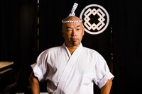 「鳥しき」の池川義輝氏。