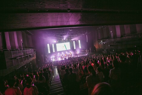 「さくらしめじ 桜TOUR 2023 FINAL＜しめたん＞」の様子。（撮影：鈴木友莉）