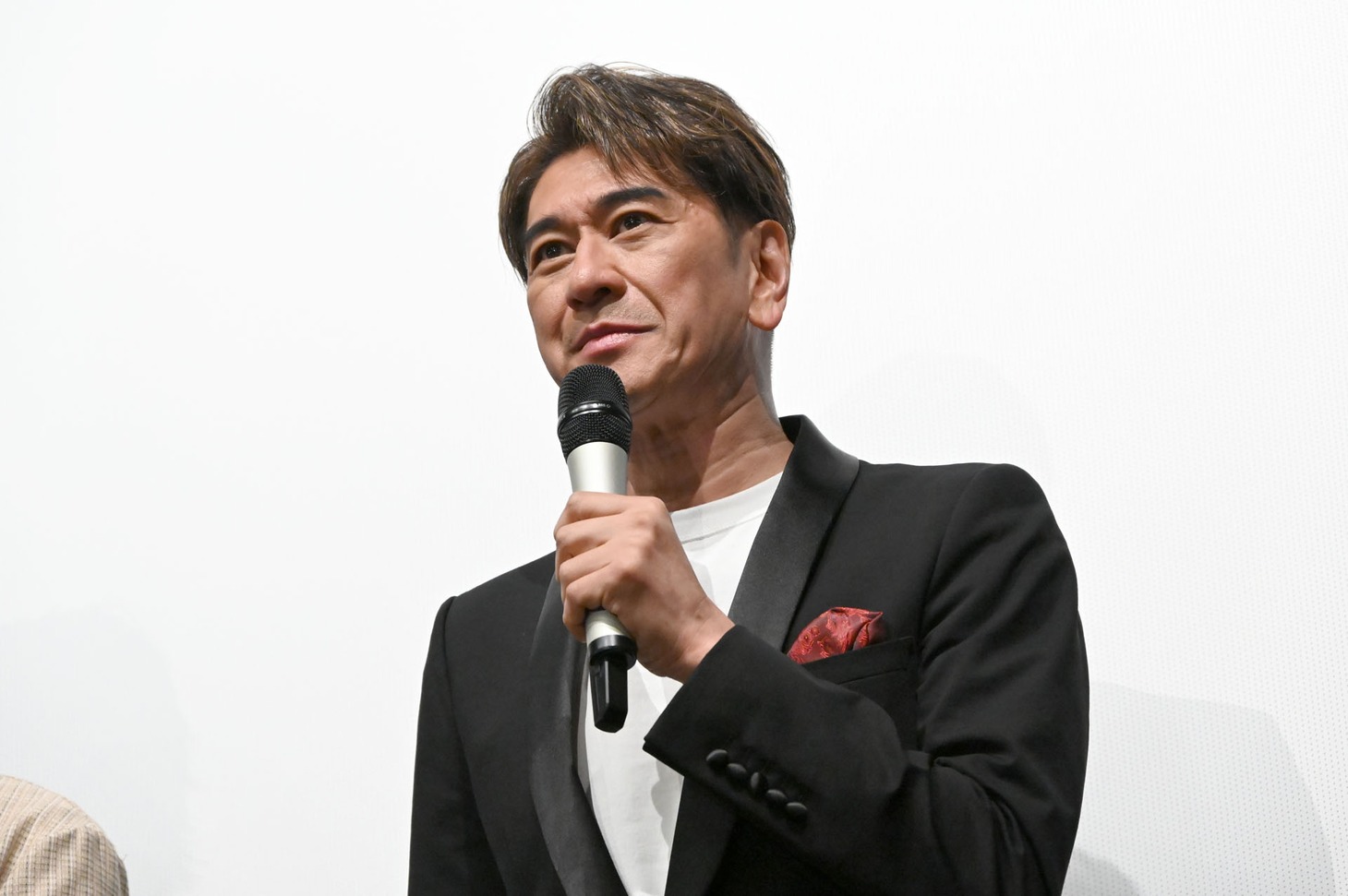 川崎麻世