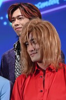 （手前から）笠原秀幸、リョウガ（超特急）。