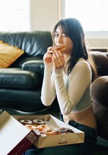 牧野真莉愛（モーニング娘。'23）「Dear MARIA」より。（撮影：田上浩一）