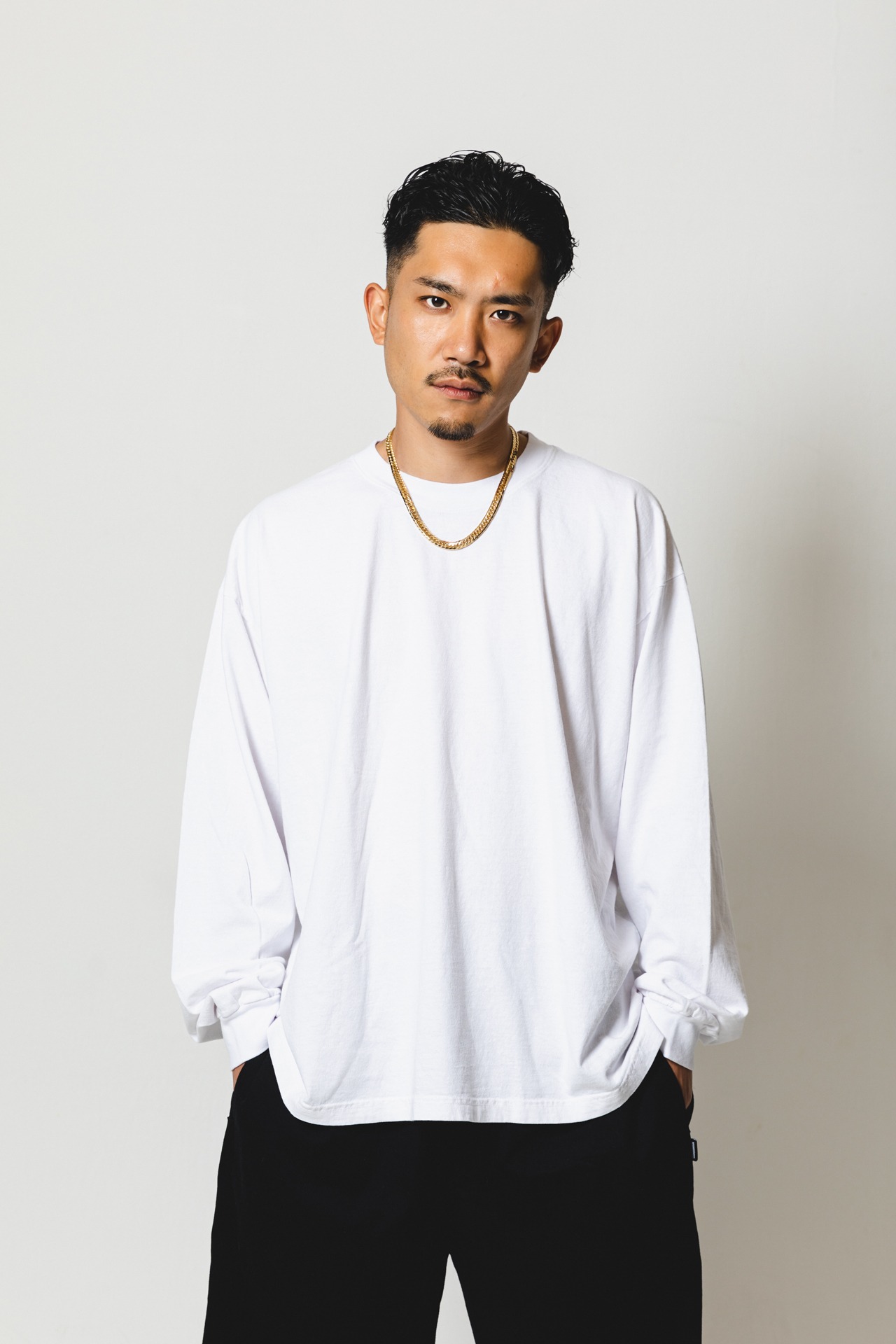 DJ TATSUKI