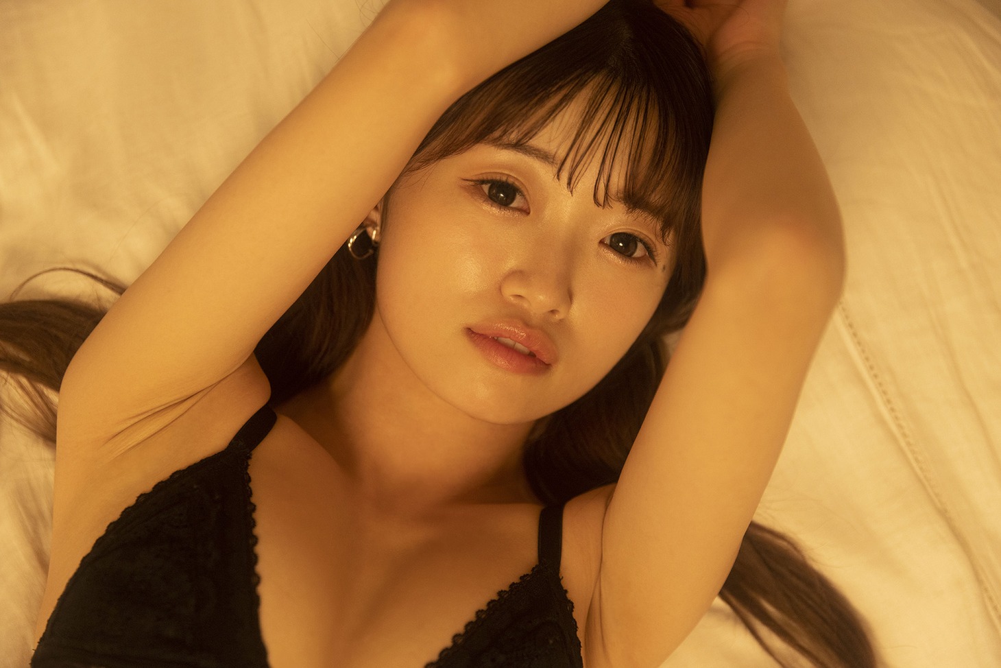 中井りか（NGT48）卒業記念写真集「好きでした」より。