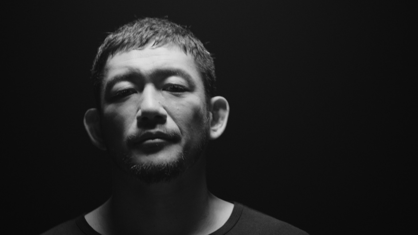 TOSHI-LOW（BRAHMAN、OAU）