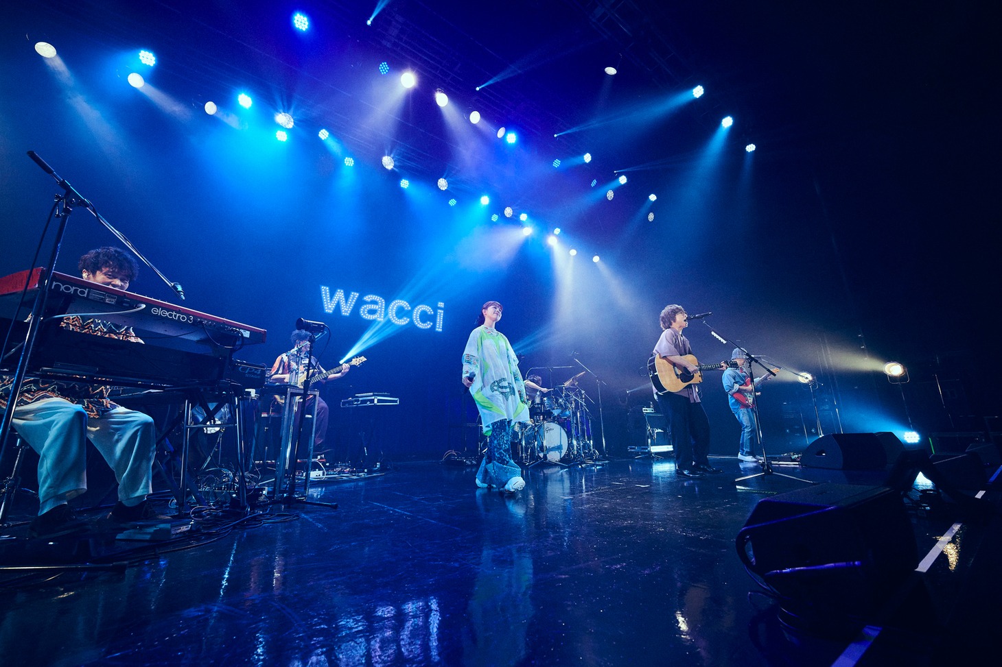 wacciとasmi。