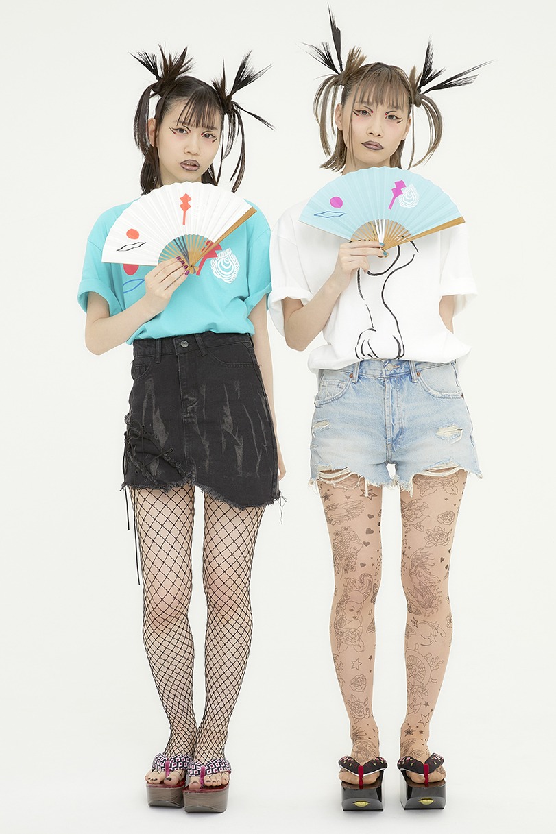 ASPがモデルを務めた「BANANA to YELLOW」新ビジュアル。