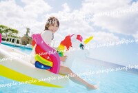乃木坂46 田村真佑1st写真集「恋に落ちた瞬間」くまざわ書店特典ポストカード（撮影：藤原宏［Pygmy Company］）