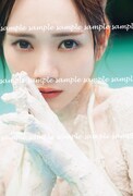 乃木坂46 田村真佑1st写真集「恋に落ちた瞬間」乃木坂46 Mobile特典ポストカード（撮影：藤原宏［Pygmy Company］）