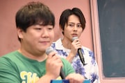 左からニシダ・コウキ(ラランド)、矢花黎(7 MEN 侍)。