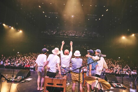 「never young beach 5th Album “ありがとう” Release Show」東京公演の様子。