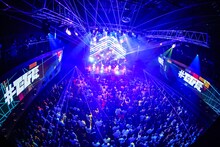 「Devil ANTHEM. SPRING TOUR 2023 FINAL東京公演『晩春到夏～春終わり夏来たる日～』」の様子。（撮影：笹森健一）