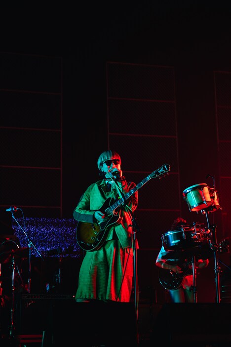 内田怜央（Vo）（Photo by jacK）