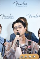 OKAMOTO'Sのハマ・オカモト（B）。