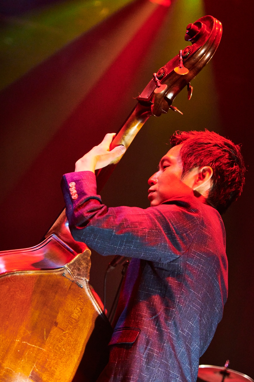 H ZETT NIRE（B）（Photo by ViVi Koharu）
