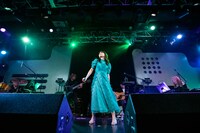 「中島愛 15th Anniversary Live ～equal～」の様子。