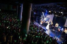 「中島愛 15th Anniversary Live ～equal～」の様子。