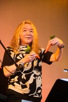 ニンジンを鳴らす西脇辰弥。