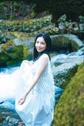 櫻井梨央（モーニング娘。'23）1stソロ写真集「梨央17歳」より。（撮影：鈴木ゴータ）