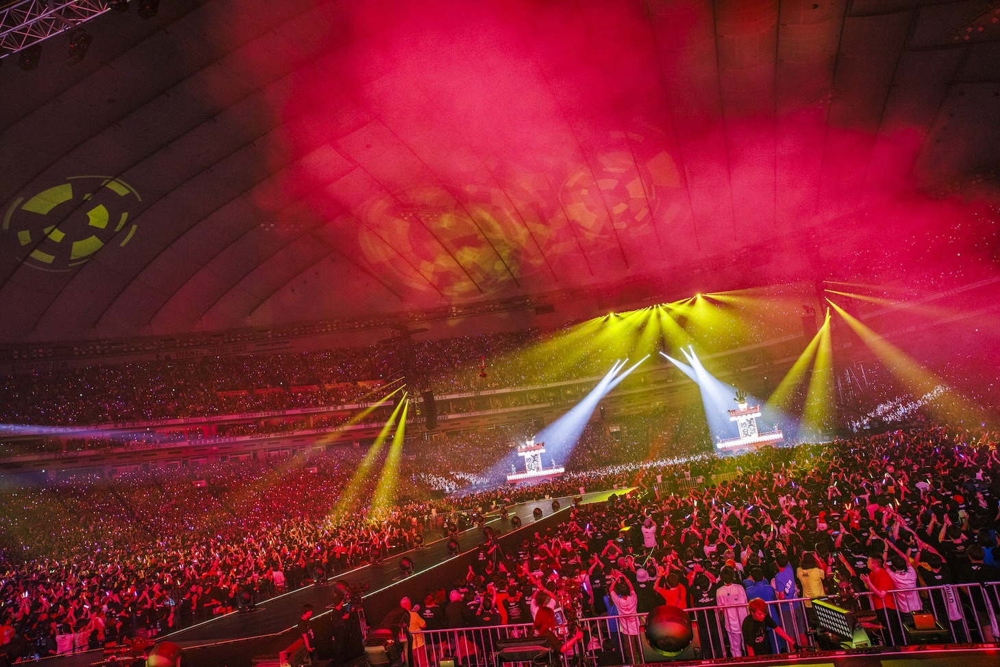 BiSH（Photo by sotobayashi kenta）
