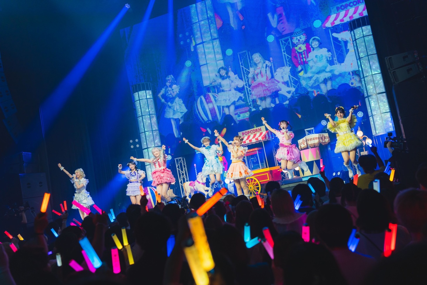 「シンデレラ宣言！1st Premium LIVE『超・シンデレラ NIGHT！』」の様子。