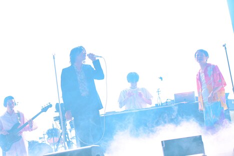 Mirage Collectiveのパフォーマンスの様子。(撮影:Teppei Kishida)