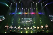 「虹が架かる瞬間」を歌う≠ME。(c)YOANI