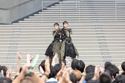 ClariS「淋しい熱帯魚」リリース記念イベントの様子。(撮影:平野タカシ)