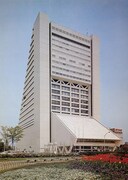 1973年オープン時の中野サンプラザ。(c)株式会社中野サンプラザ