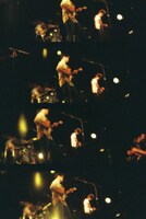 「グソクムズ ワンマンライブ “渚へ”」の様子。（撮影：小財美香子）