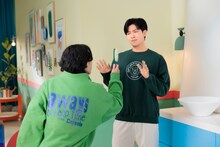 BTSが出演する「キシリトール」新テレビCMの撮影の様子。