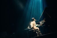 TOMOO（Photo by Kana Tarumi）