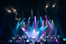 TOMOO「TOMOO LIVE TOUR 2023 "Walk on the Keys"」東京公演の様子。（Photo by Kana Tarumi）