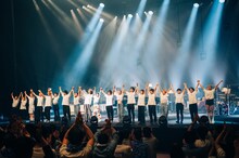 TOMOO「TOMOO LIVE TOUR 2023 "Walk on the Keys"」東京公演の様子。（Photo by Kana Tarumi）