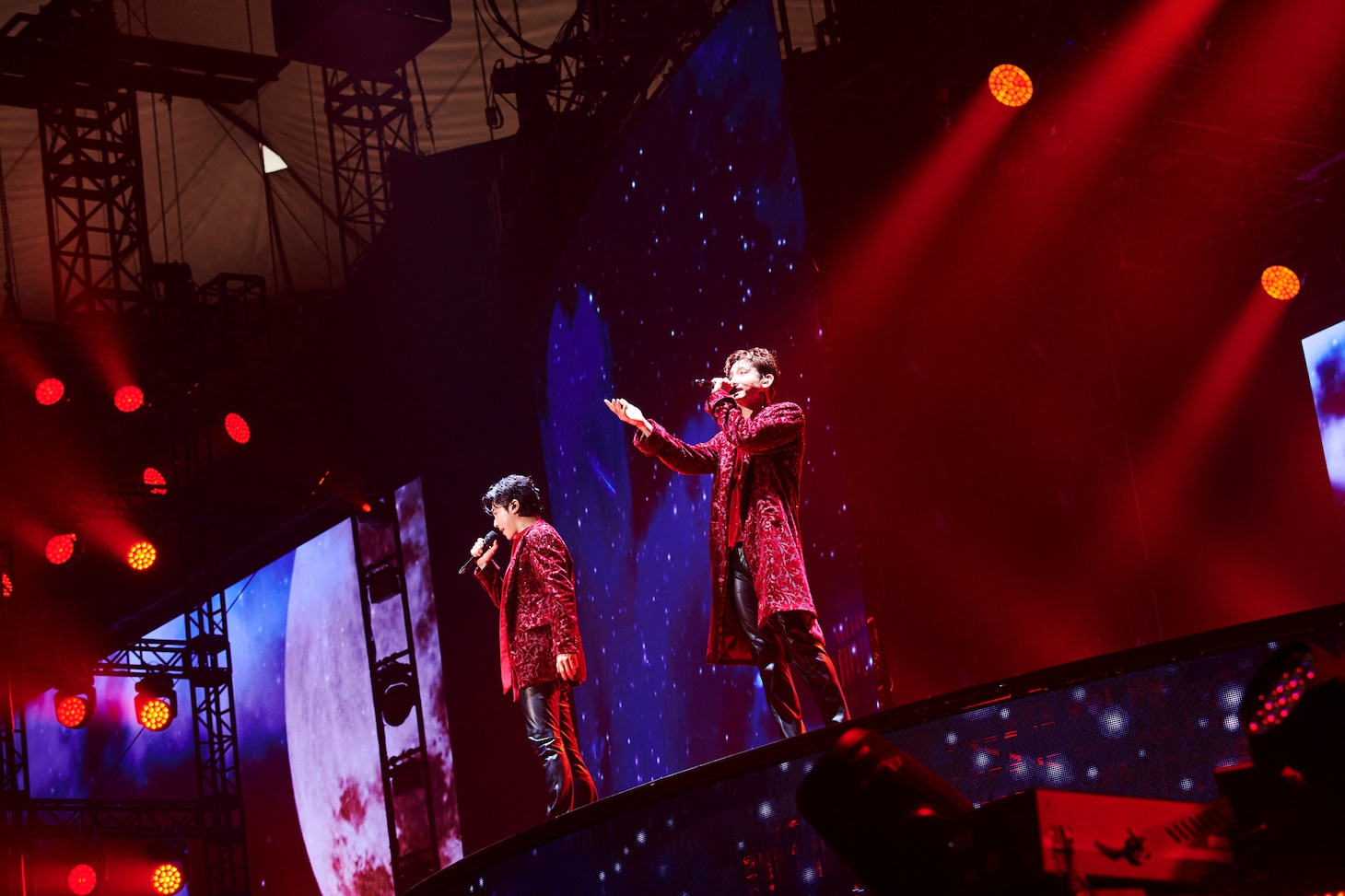 「東方神起 LIVE TOUR 2023 ～CLASSYC～」の様子。