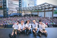 TOMORROW X TOGETHERとMOA。