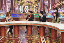 「有吉ミュージックフェス」より工藤静香のトークの様子。 (c)テレビ東京