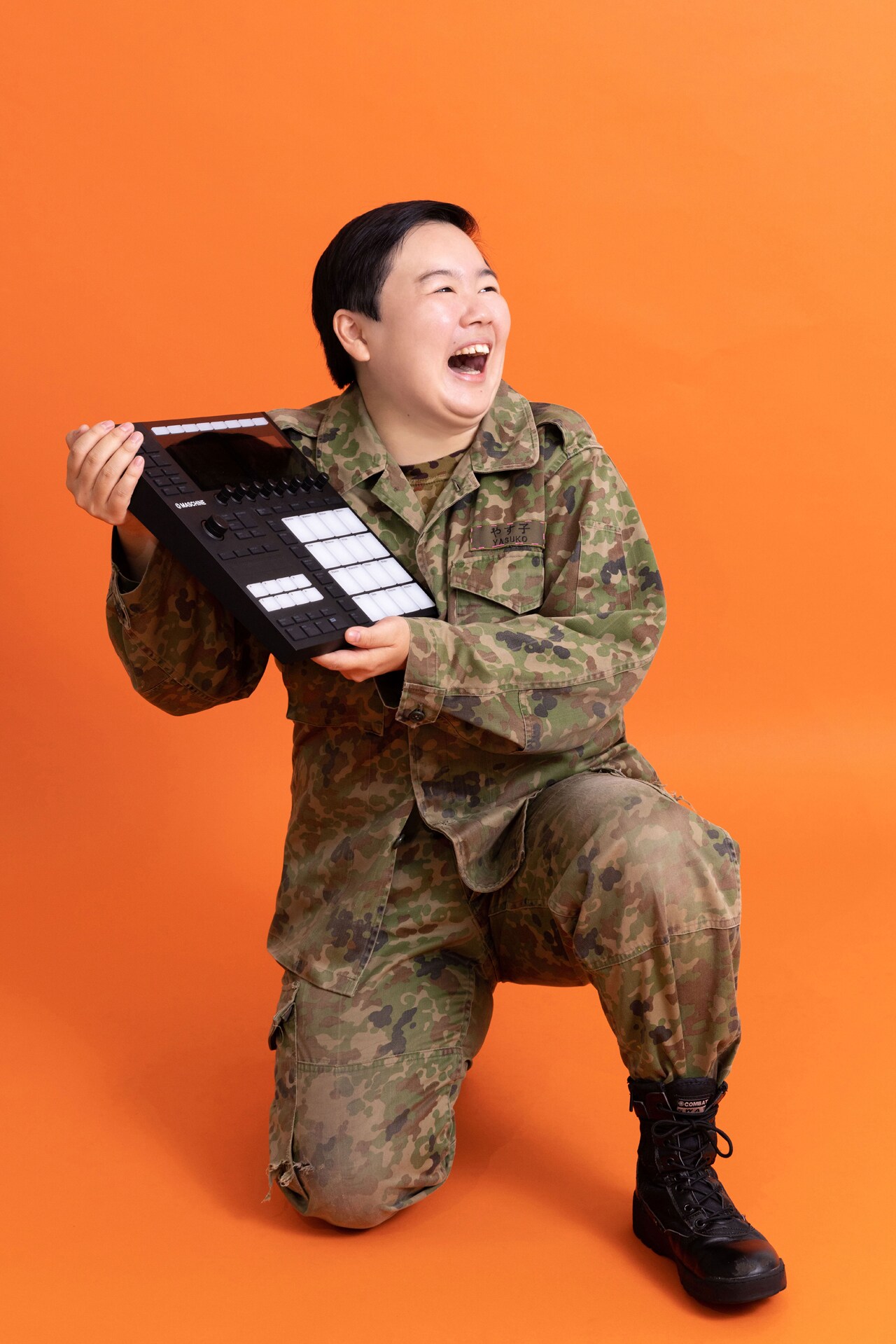 やす子、自作曲を配信リリース「テンションHigh～です～！」