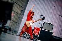 たかはしほのか（Vo, G）