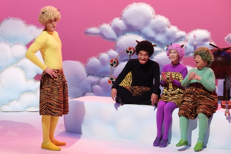 左からジェシー（SixTONES）、肥後克広（ダチョウ倶楽部）、高城れに（ももいろクローバーZ）、高木ブー。(c)フジテレビ