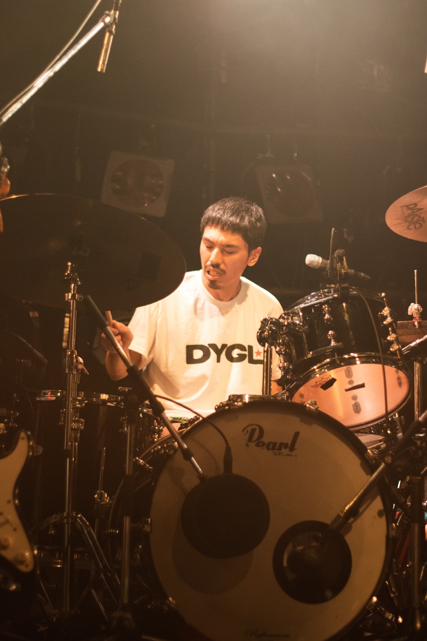 Kento Suzuki（サポートドラマー / never young beach）（Photo by Koki Nozue）