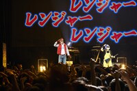 ザ・リーサルウェポンズ「E.P.ウソつかない」の様子。