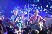 「UVERworld ROOM～やけにチャイムの鳴る夜～」より。 (c)テレビ朝日