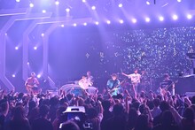 「UVERworld ROOM～やけにチャイムの鳴る夜～」より。 (c)テレビ朝日