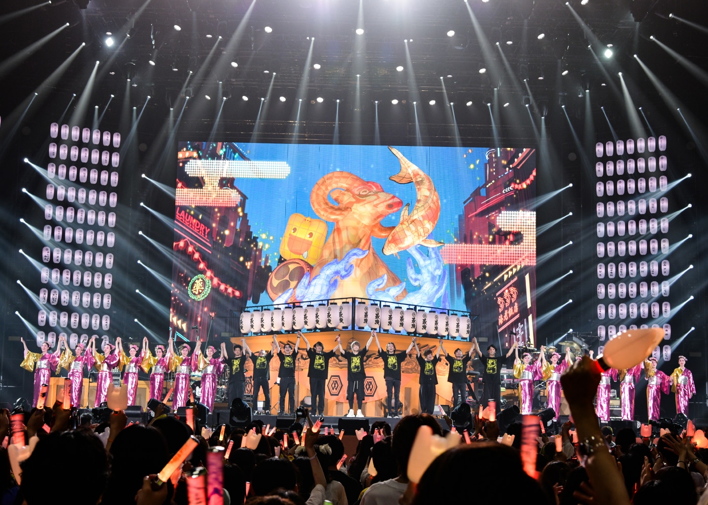 「めいちゃんライブツアー『どんちゃん騒ぎ』」ぴあアリーナMM公演2日目の様子。