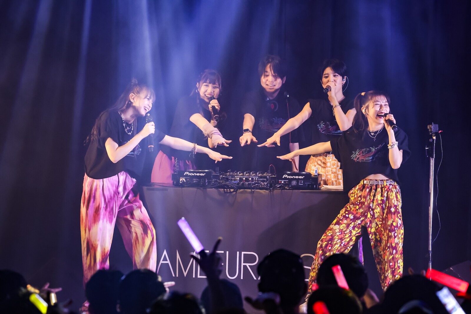 AMEFURASSHI、満員御礼「梅雨祭2023」でRAM RIDERとコラボ！12月に