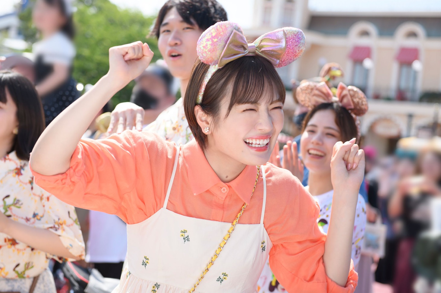 「ディズニー★JCBカード」新CMより。(c)Disney