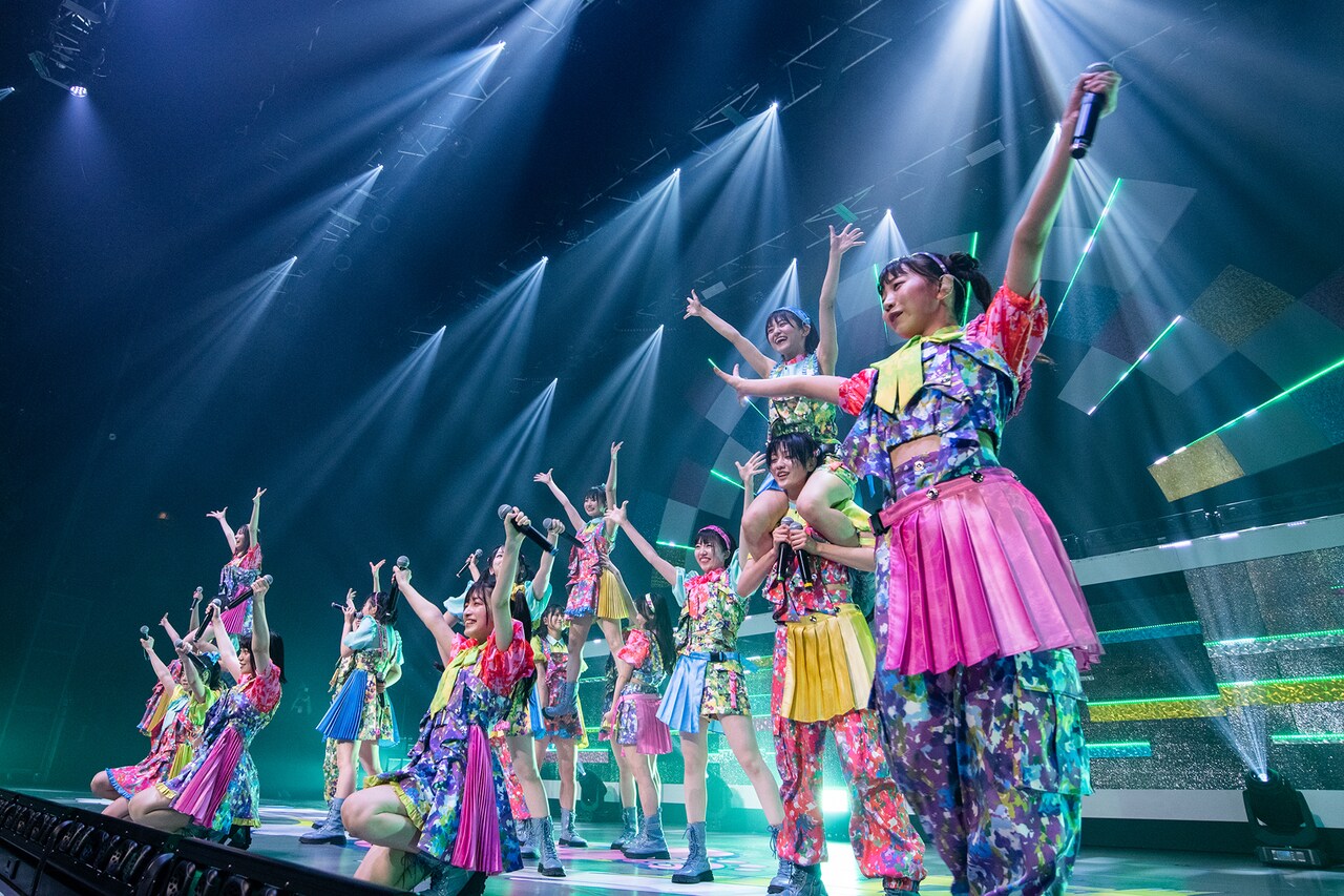 澤村光彩 - 虹コン、結成9周年ワンマンでTDCホールを満員に！“予科生